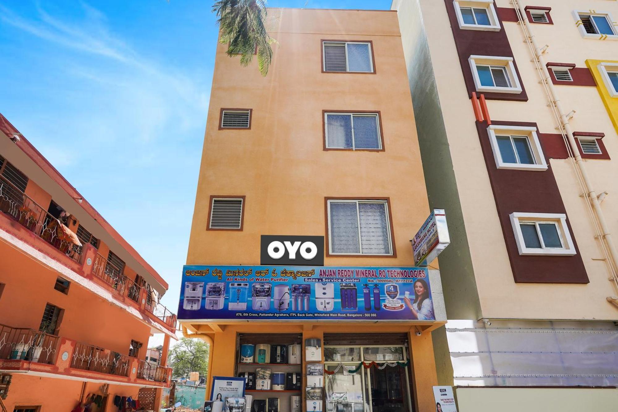 Oyo Flagship Lakshmana Hotel Bangalore Esterno foto