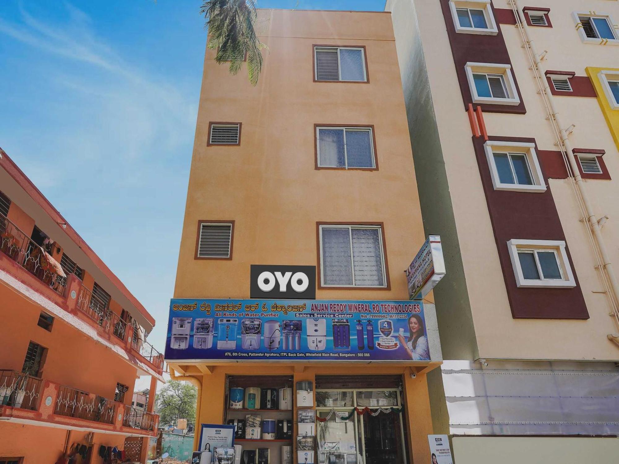 Oyo Flagship Lakshmana Hotel Bangalore Esterno foto